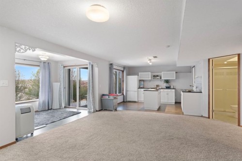 16 Bow Ridge Drive, Cochrane, AB - Indoor Photo Showing Kitchen
