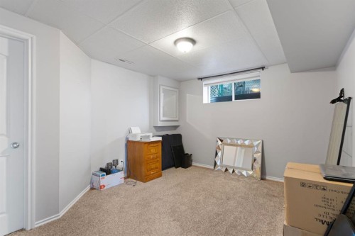 16 Bow Ridge Drive, Cochrane, AB - Indoor