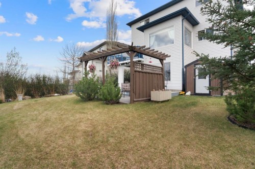 16 Bow Ridge Drive, Cochrane, AB - Outdoor