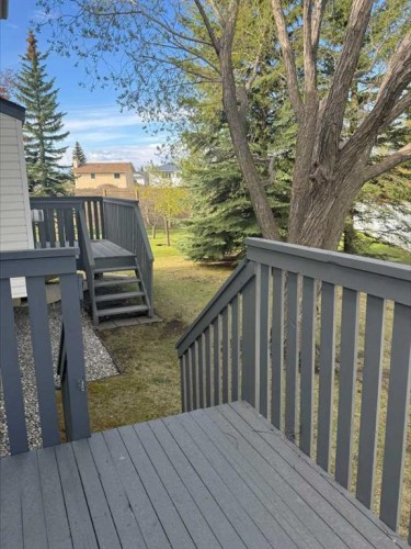402 Citadel Heights Nw, Calgary, AB 