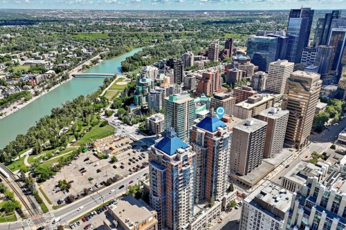 1005-910 5 Avenue Sw, Calgary, AB 