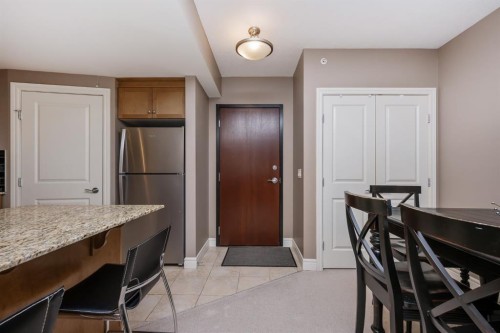 1005-910 5 Avenue Sw, Calgary, AB 
