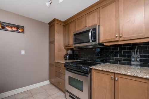 1005-910 5 Avenue Sw, Calgary, AB 