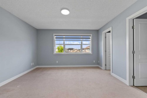 11 Saddlebrook Gardens Ne, Calgary, AB 
