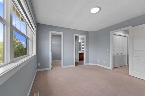 11 Saddlebrook Gardens Ne, Calgary, AB 