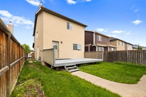 11 Saddlebrook Gardens Ne, Calgary, AB 