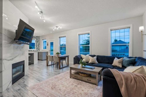 76 Inverness Square Se, Calgary, AB 