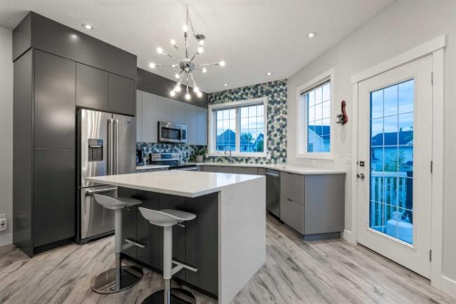 76 Inverness Square Se, Calgary, AB 