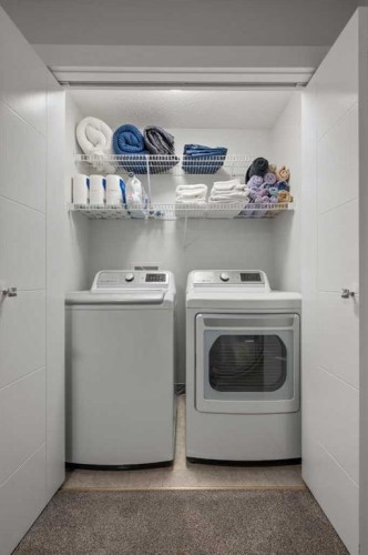 76 Inverness Square Se, Calgary, AB 