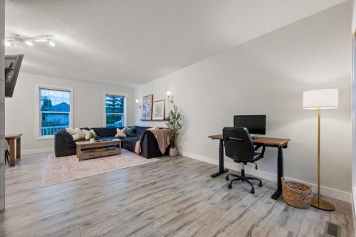 76 Inverness Square Se, Calgary, AB 