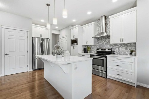 66 Masters Place Se, Calgary, AB 