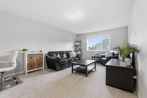 66 Masters Place Se, Calgary, AB 