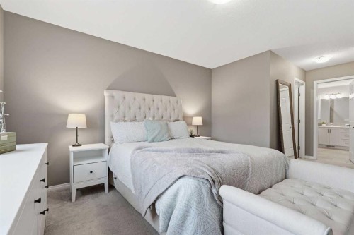 66 Masters Place Se, Calgary, AB 
