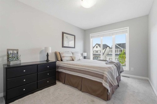 66 Masters Place Se, Calgary, AB 