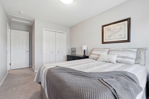 66 Masters Place Se, Calgary, AB 