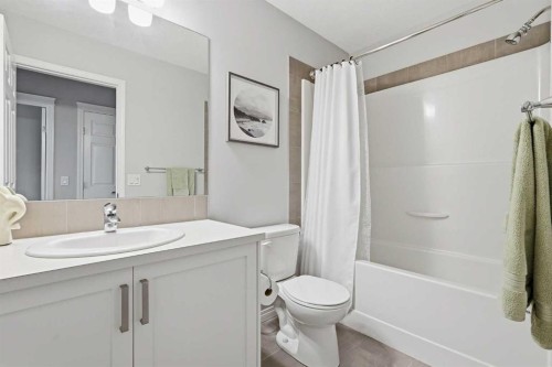 66 Masters Place Se, Calgary, AB 