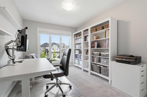 66 Masters Place Se, Calgary, AB 