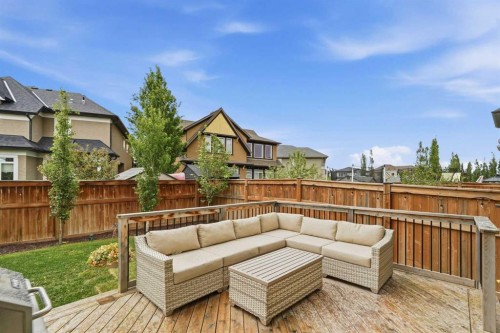 66 Masters Place Se, Calgary, AB 