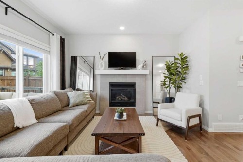 66 Masters Place Se, Calgary, AB 