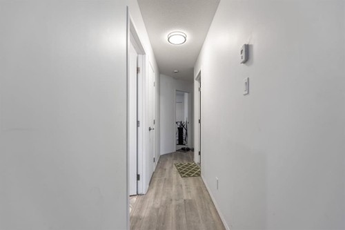 215 Carmel Close Ne, Calgary, AB 