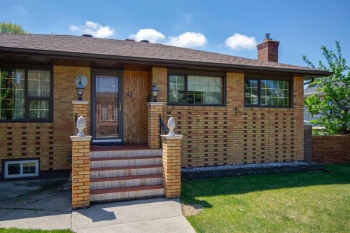 47 Montrose Crescent Ne, Calgary, AB 