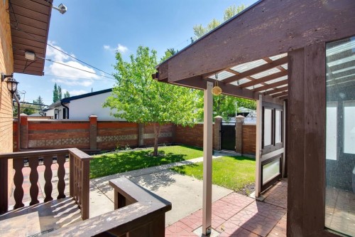 47 Montrose Crescent Ne, Calgary, AB 