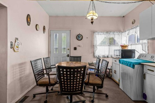 5 Mt. Laurie Road, Exshaw, AB 