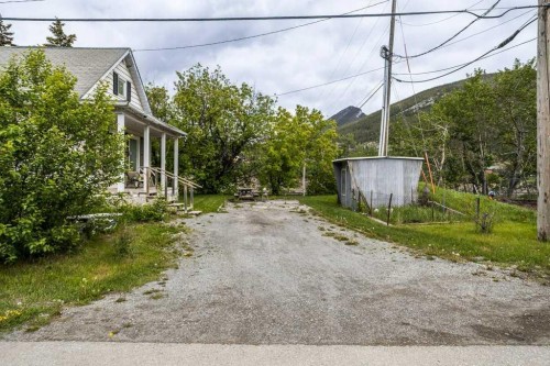 5 Mt. Laurie Road, Exshaw, AB 