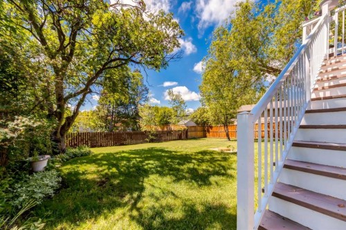 216 Cannington Place Sw, Calgary, AB 