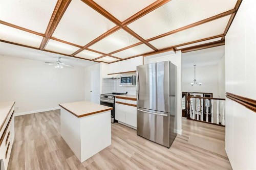 512 Hunterplain Hill Nw, Calgary, AB 