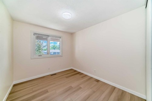512 Hunterplain Hill Nw, Calgary, AB 