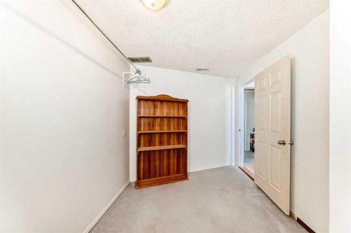 512 Hunterplain Hill Nw, Calgary, AB 