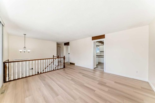 512 Hunterplain Hill Nw, Calgary, AB 