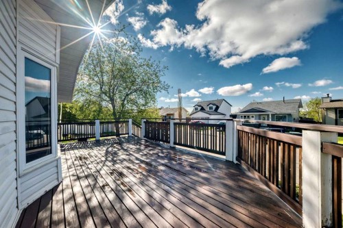 85 Rideau Close Sw, Airdrie, AB - Outdoor With Deck Patio Veranda