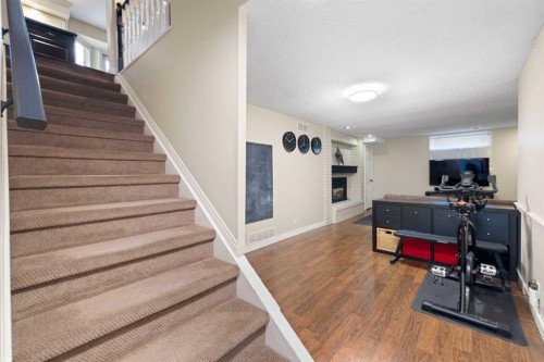 111 Lake Mead Place Se, Calgary, AB - Indoor Photo Showing Other Room