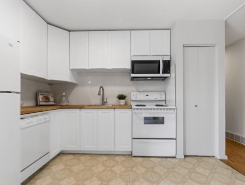 847 Raynard Crescent Se, Calgary, AB 