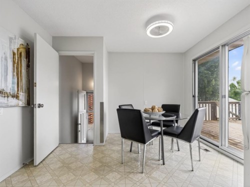 847 Raynard Crescent Se, Calgary, AB 