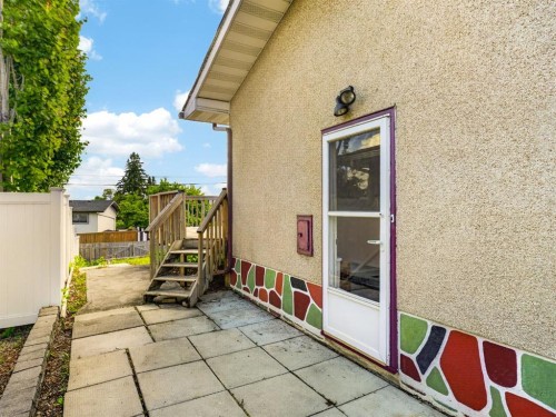 847 Raynard Crescent Se, Calgary, AB 