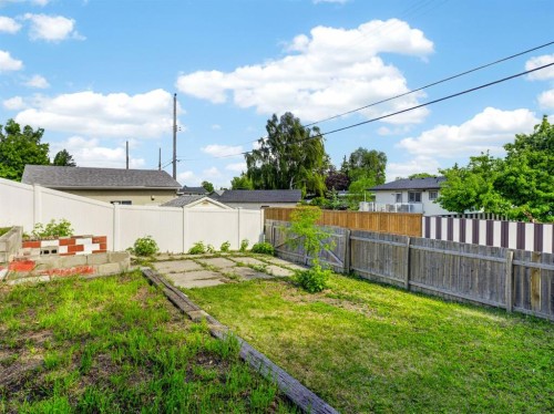 847 Raynard Crescent Se, Calgary, AB 