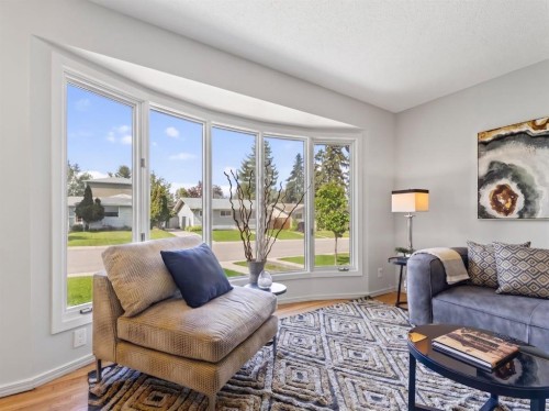 847 Raynard Crescent Se, Calgary, AB 