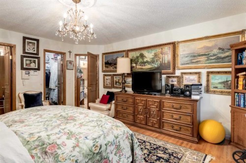 170 Oakbriar Close Sw, Calgary, AB 