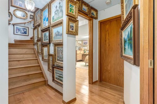 170 Oakbriar Close Sw, Calgary, AB 