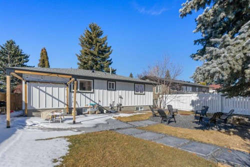 824 Canna Crescent Sw, Calgary, AB 
