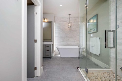 5024 21 Street Sw, Calgary, AB 