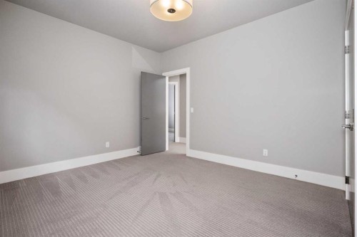 5024 21 Street Sw, Calgary, AB 