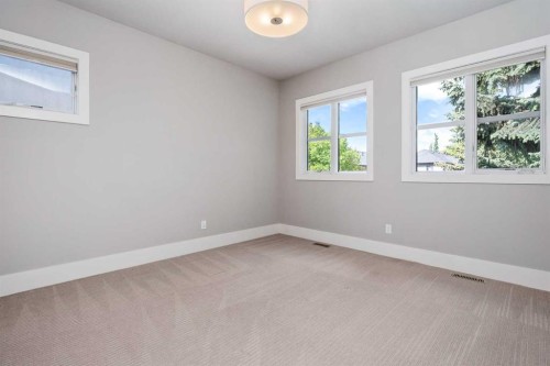 5024 21 Street Sw, Calgary, AB 