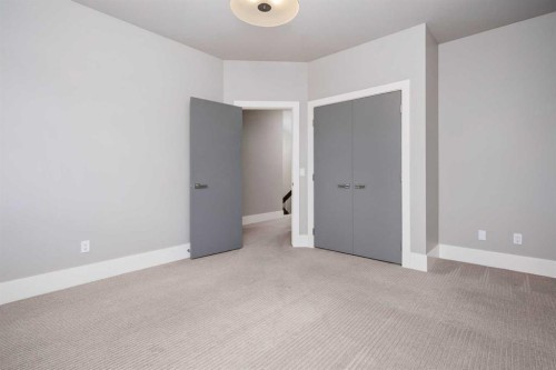5024 21 Street Sw, Calgary, AB 
