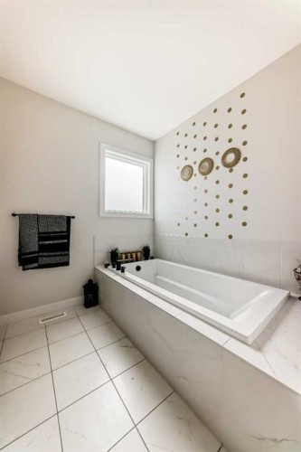 43 Homestead Close Ne, Calgary, AB 