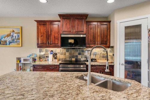 28 Cranwell Crescent Se, Calgary, AB 