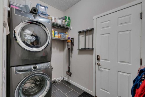 28 Cranwell Crescent Se, Calgary, AB 
